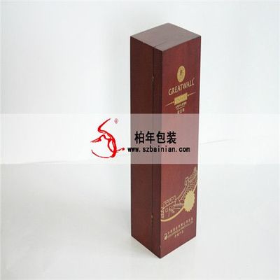 红酒木盒包装设计
