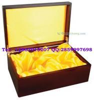 红酒木盒 从实用包装到文化载体的艺术之旅